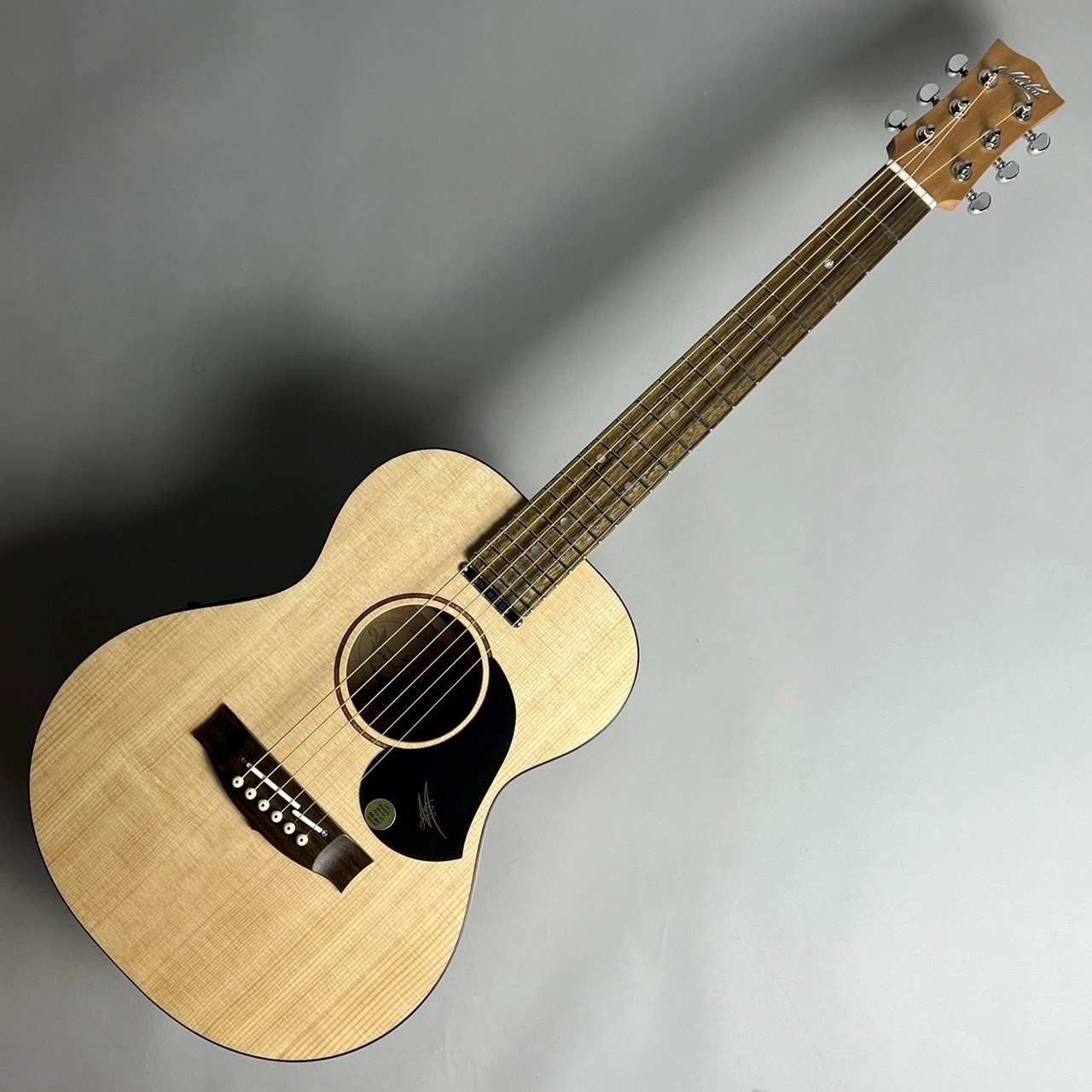 Maton  メイトン ミニギター  EM6