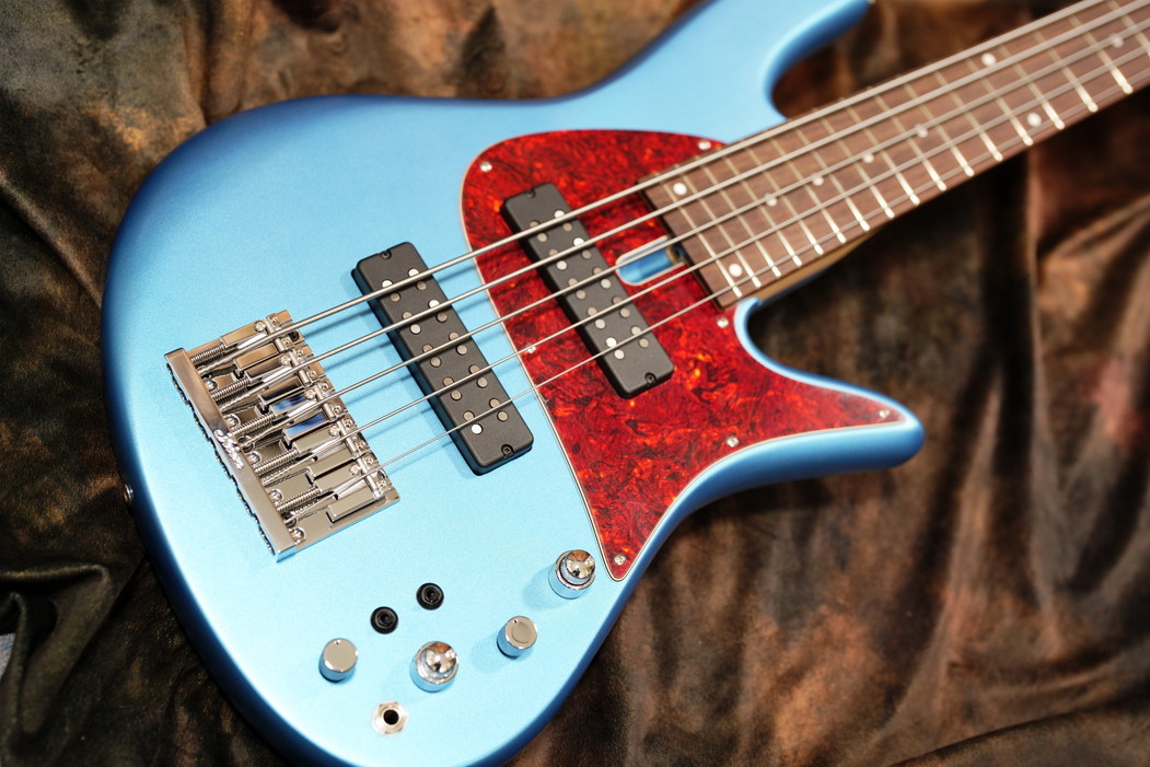 Fodera Emperor 5 Standard Classic Pelham Blue（新品/送料無料