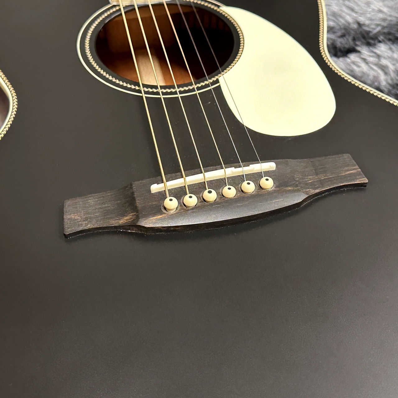 PRS SE P20 Satin Black Top　新品同様品　ギグバッグ付 Paul Reed Smith(PRS) SE P20 Parlor Satin Black Top【特価