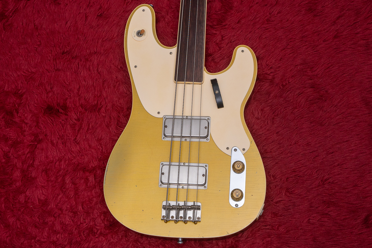ベース Bruno guitars Telebird used】Bruno Guitars / TELEBIRD BASS FL Brass Powder Gold