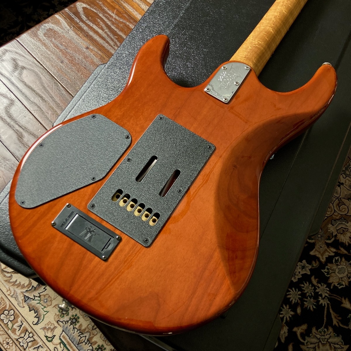 MUSIC MAN BFR Luke 3 / LIII HSS Quilt Top / Hazel Burst（中古