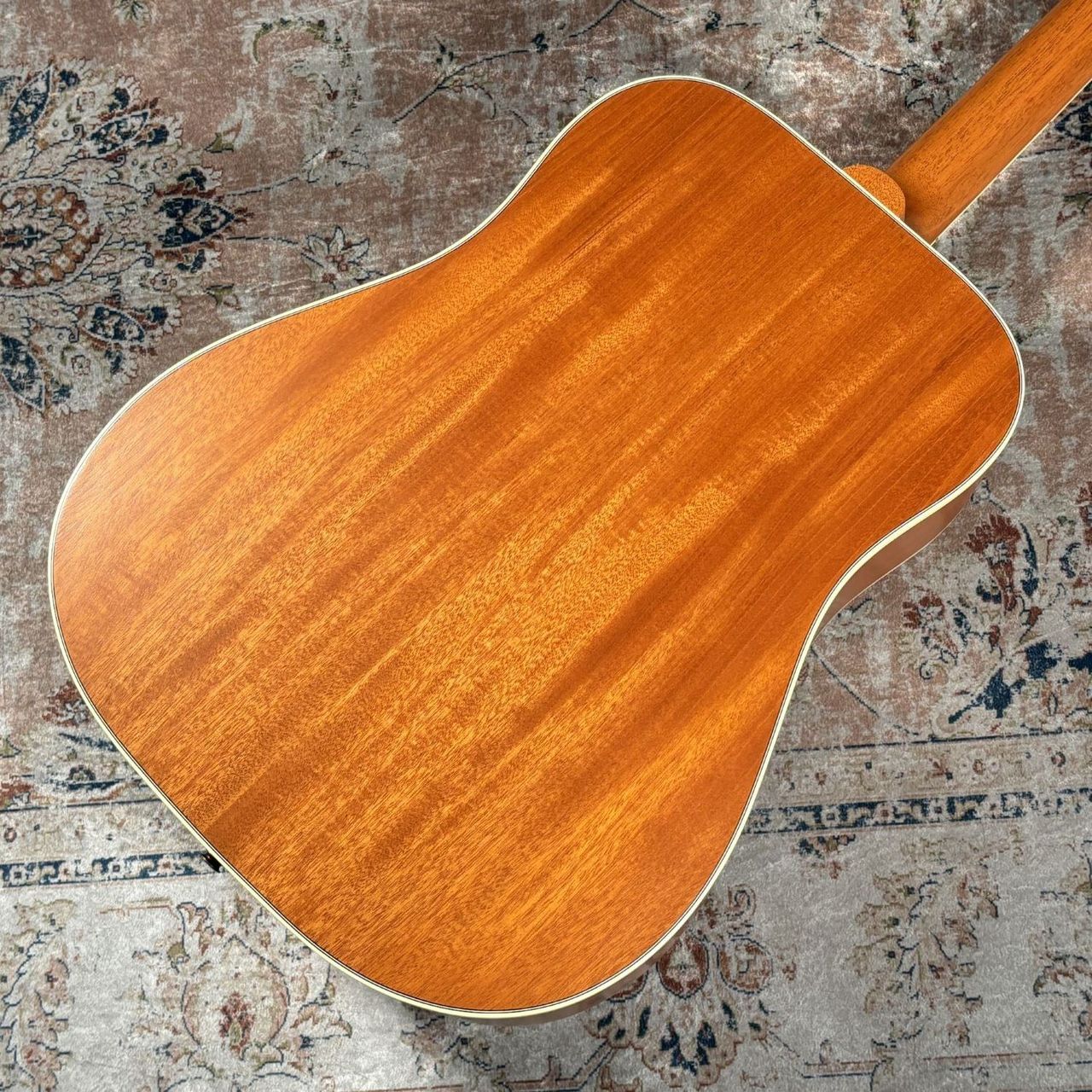 Gibson Hummingbird Faded【現物画像】（新品特価/送料無料）【楽器