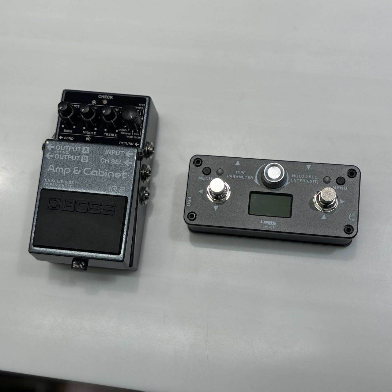 Louis LMF-01 手のひらサイズ マルチエフェクター 幅11cm