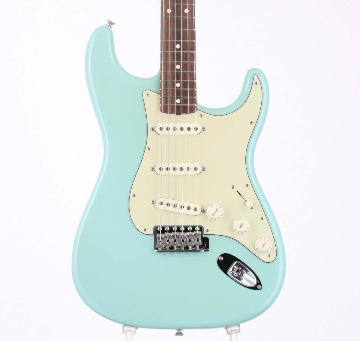 Fender American Vintage 62 Stratocaster Thin Lacquer Daphne Blue