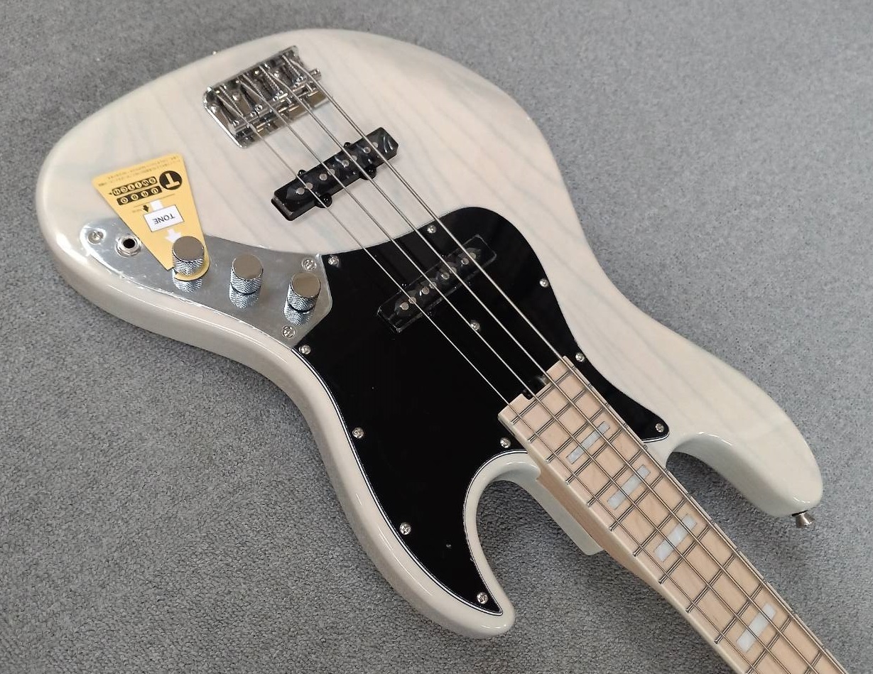Bacchus Universe Series / WJB-750M-ASH WBD(White Blonde) アッシュ