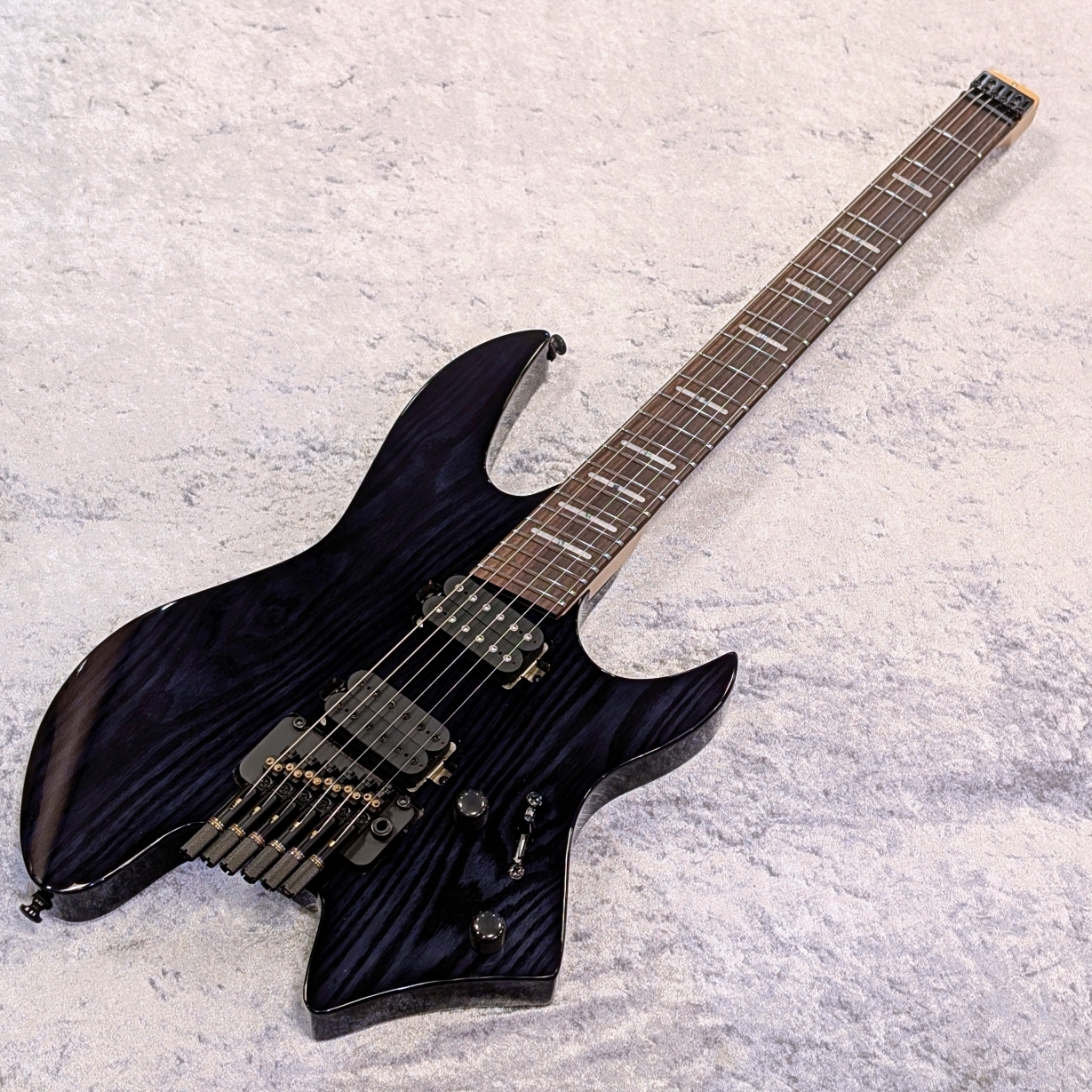 Sire X6 6-String Headless / TBK(Transparent Black) 【2.74kg