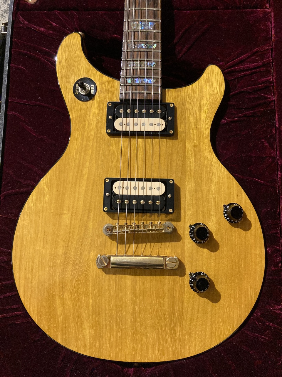 Gibson Custom Shop Tak Matsumoto DC Korina Antique Natural （中古 