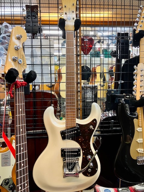 Mosrite USA 1965 Reissue PWH【清水巴町本店】（B級特価