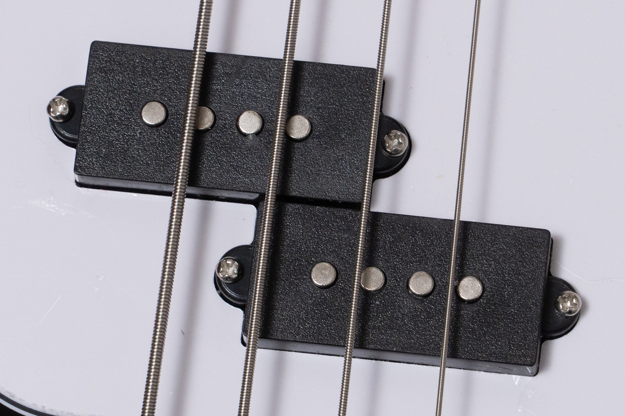 woofy basses ONE series Woo 4 Black 電装系mod.（新品/送料無料