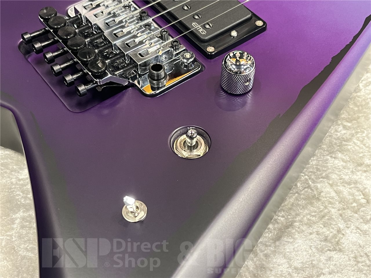 E-II ALEXI RIPPED【Purple Fade Satin w/Ripped Pinstripe】（新品