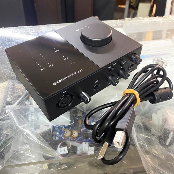 NATIVE INSTRUMENTS KOMPLETE AUDIO 1（中古）【楽器検索デジマート】