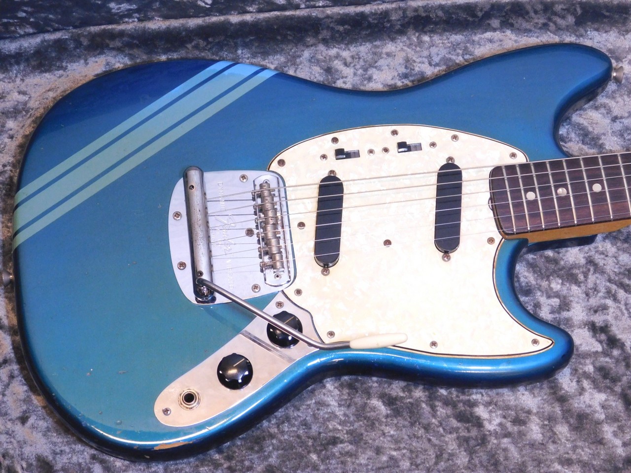 Fender Mustang Competition Burgundy '73（ビンテージ）【楽器検索