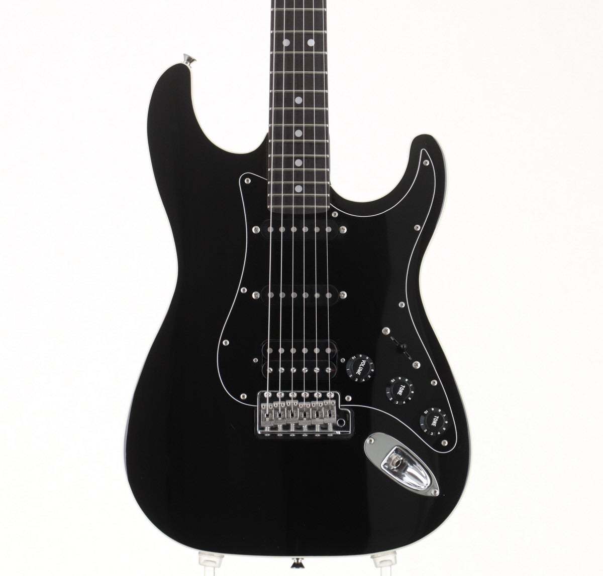 Fender Japan AST-M SSH BLK Aerodyne Medium Scale Stratocaster