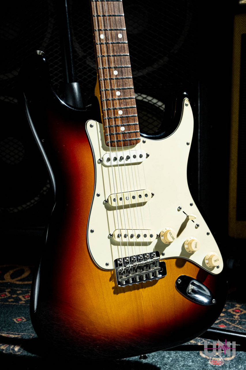 Vanzandt STV-R2 3tone Sunburst / 1995（中古）【楽器検索デジマート】