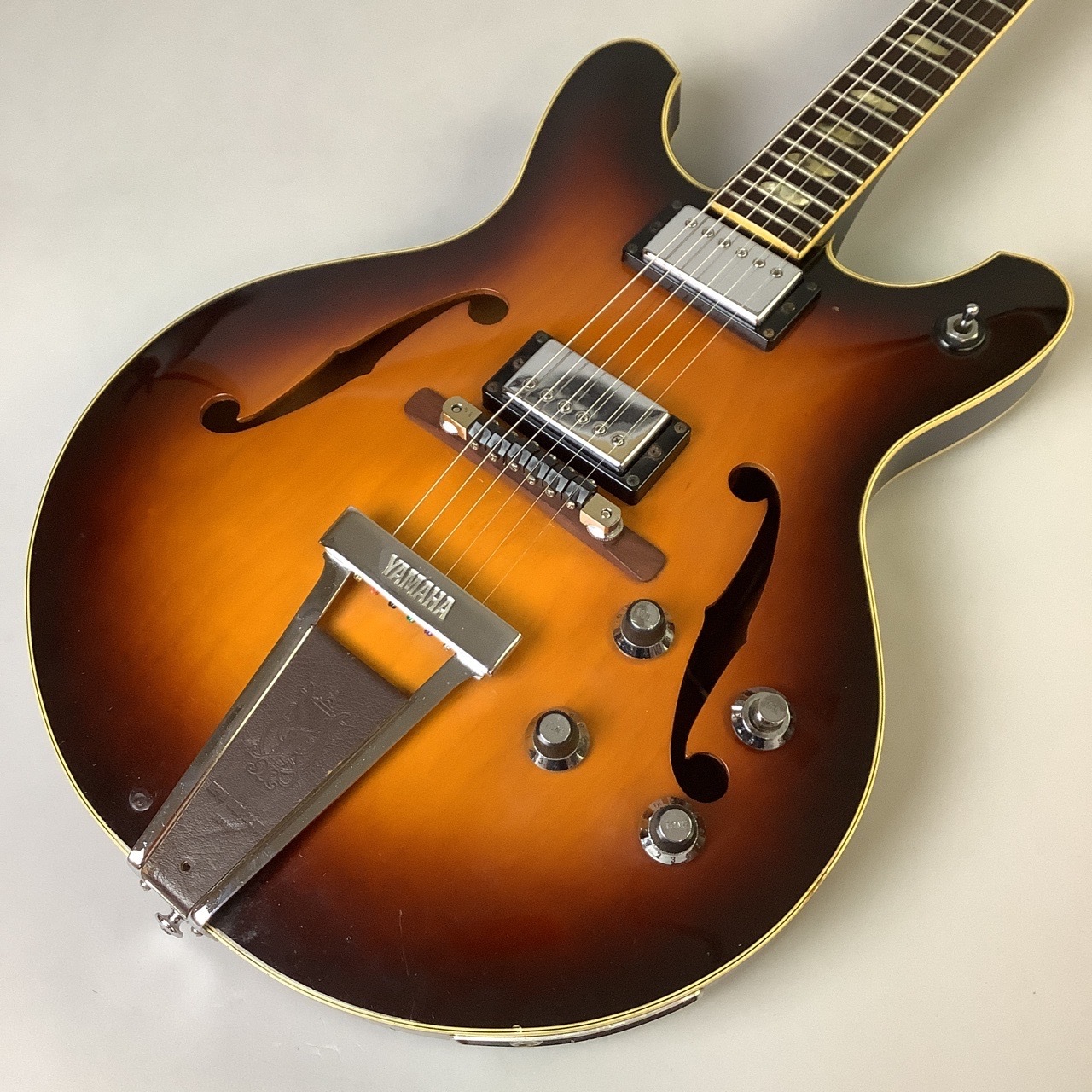 22,792円YAMAHA SA-60 ギター　セミアコースティックギター
