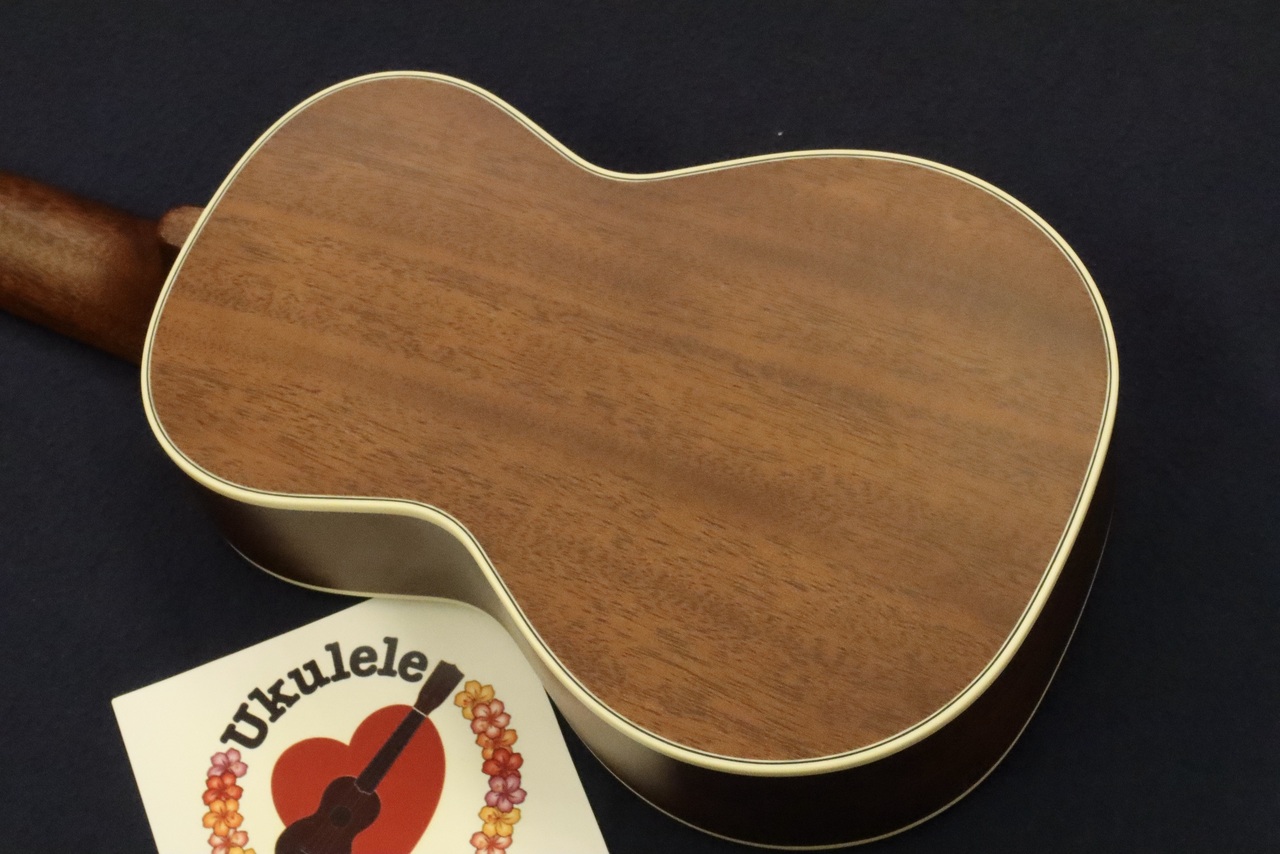 KIWAYA MV-3SF Style 3M Replica (復活) Mahogany Soprano KIWAYA MV-3SF Style 3M Replica (復活) Mahogany Soprano
