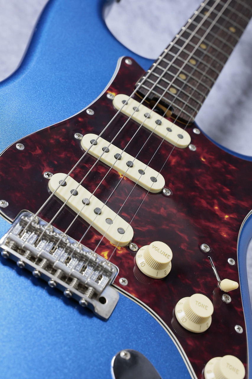 LAKEGUITARビンテージギター Stargazer SSH Lake Placid Blue | 【クロサワ楽器店オンライン