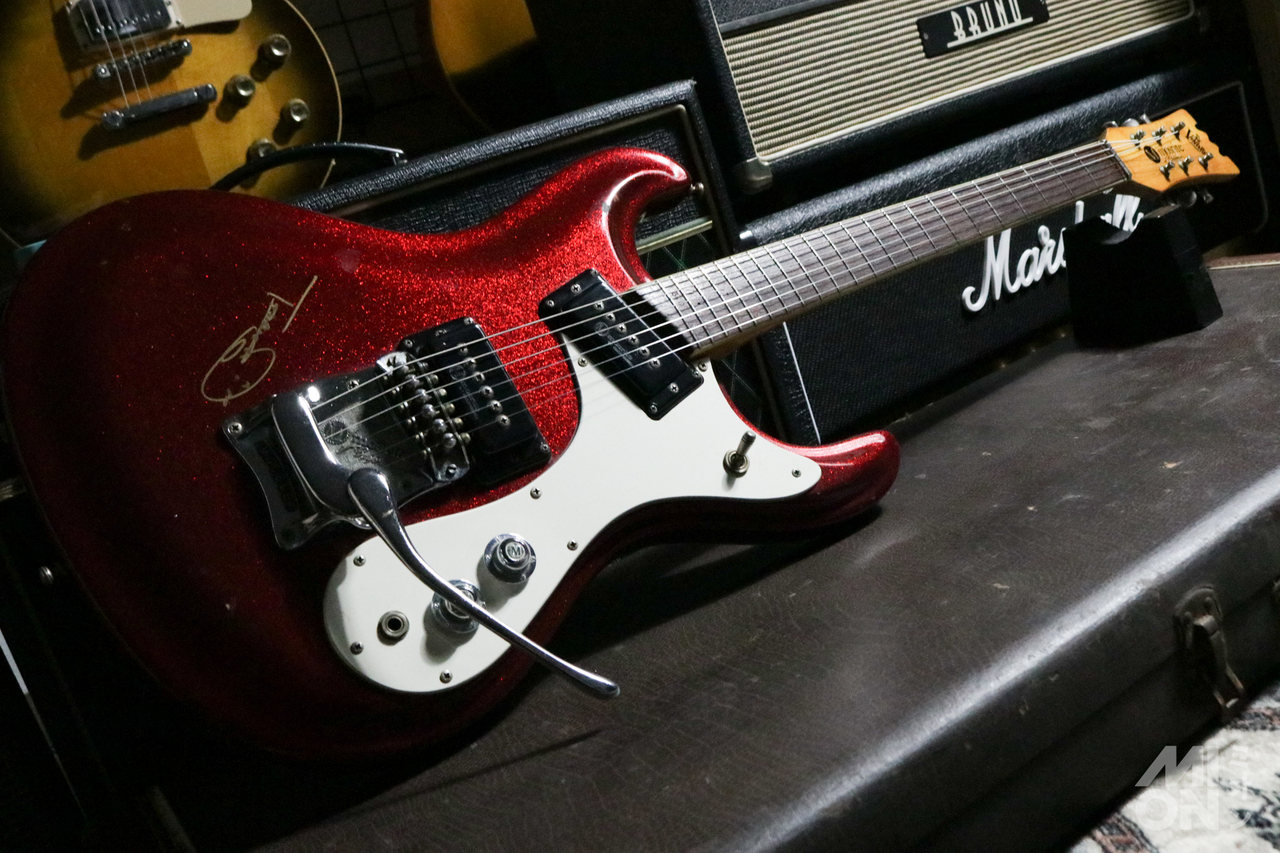 Mosrite Ventures Model 1965 Solid Red Sparkle #3085（ビンテージ