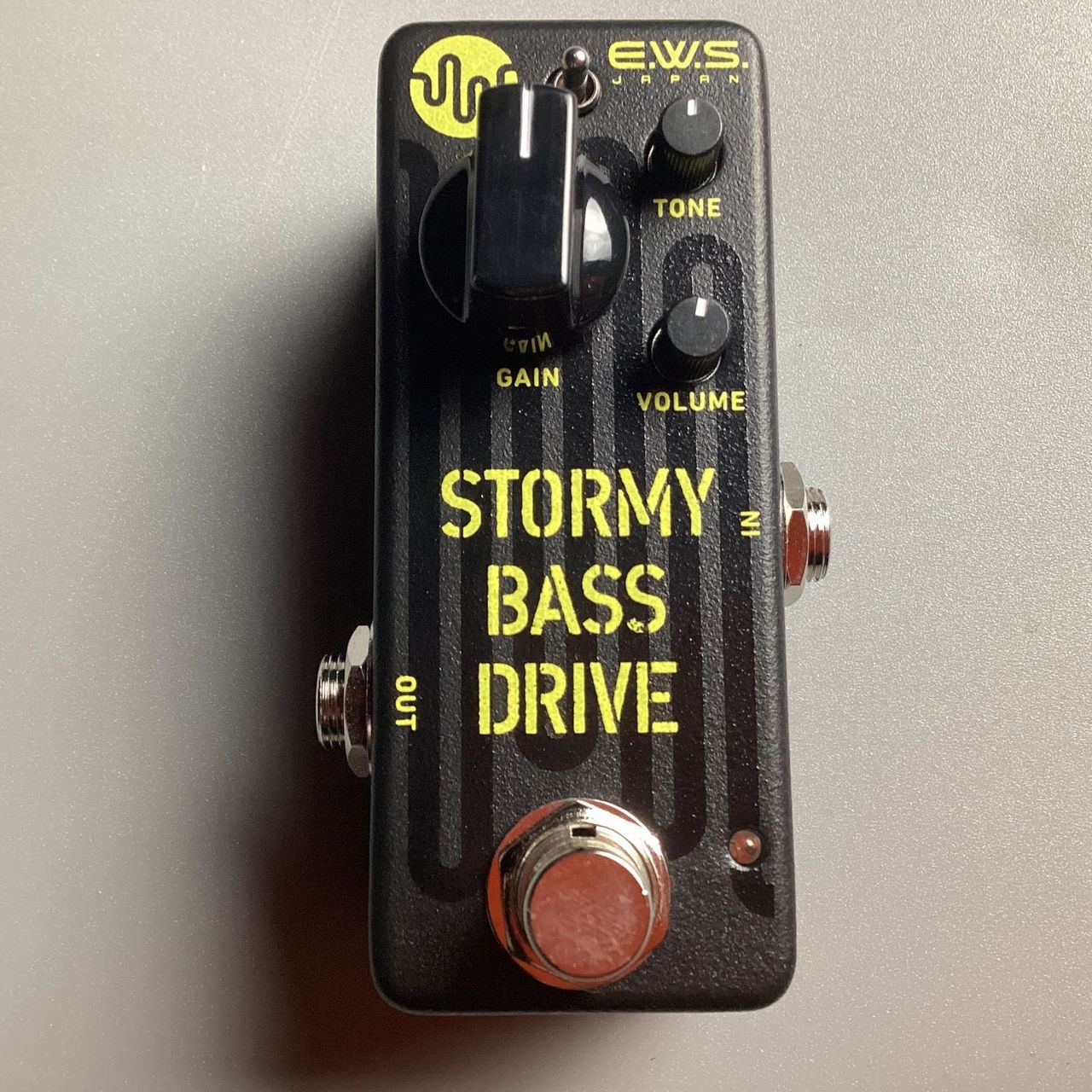 E.W.S. STORMY BASS DRIVE ベース 歪み エフェクター E.W.S. Stormy Bass Drive ｜イケベ楽器店オンラインストア