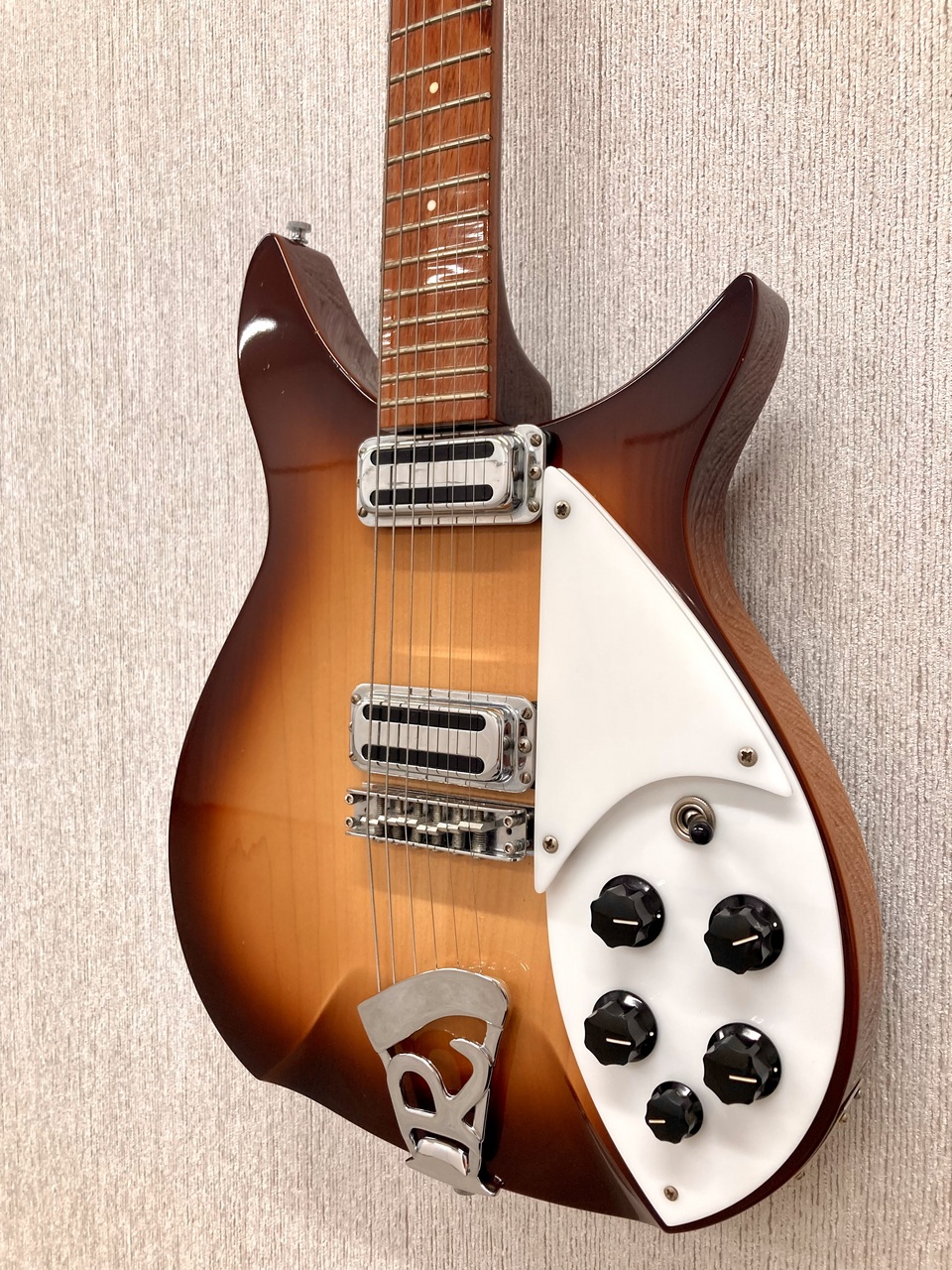 Rickenbacker 310 C64 Montezuma Brown（中古）【楽器検索デジマート】