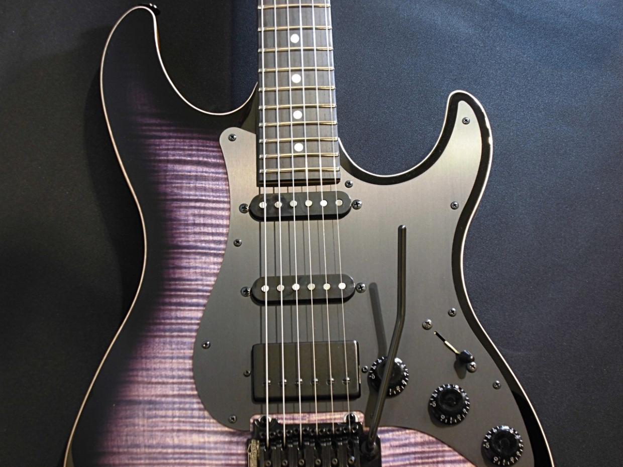 Black Smoker Futura-SV SSH / 4A Flame Maple Top / Purple Burst MH