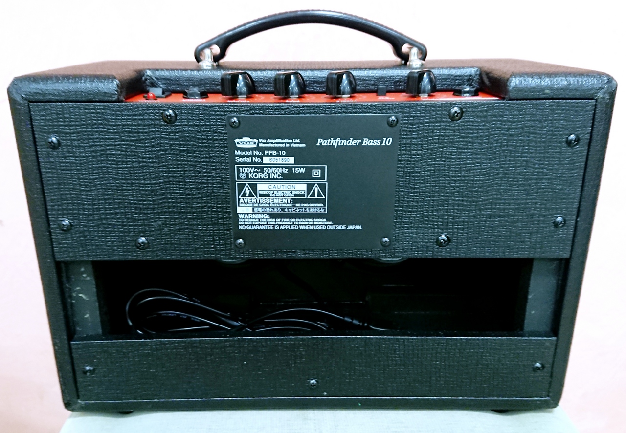 VOX コンパクト ベースアンプ Pathfinder Bass 10 - 器材