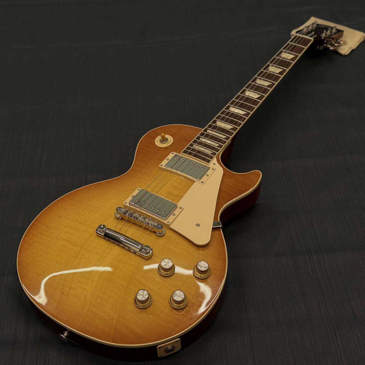 【美品】レスポール　スタンダード 24年製 Gibson Les Paul Standard 60s Unburst【4.26kg】【2024年製