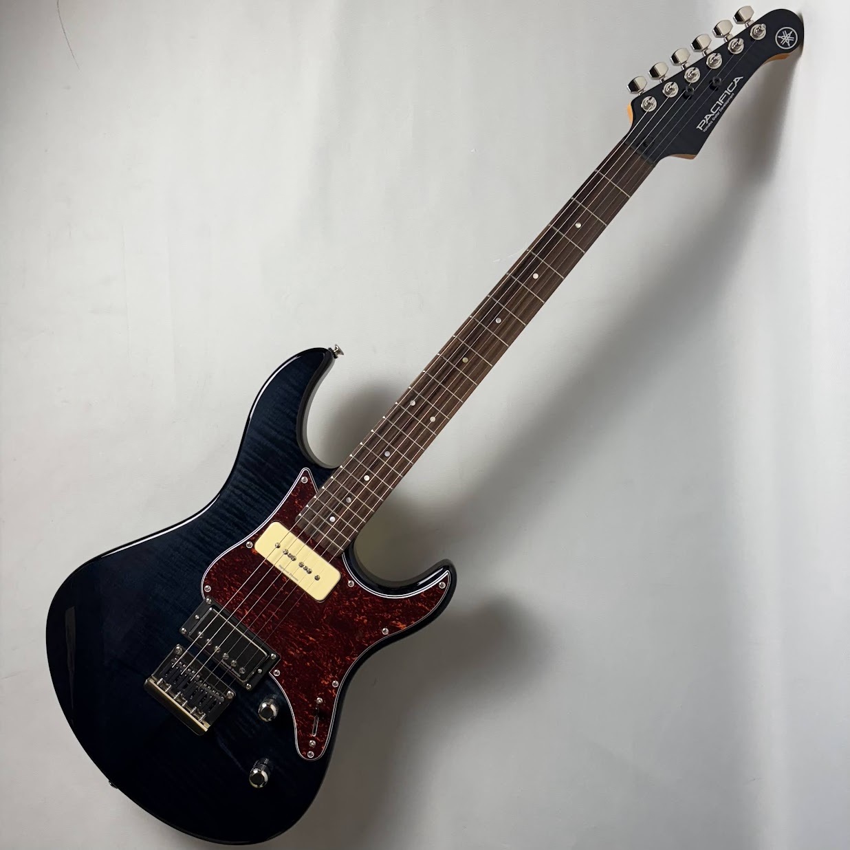 YAMAHA PACIFICA611HFM TBL トランスルーセントブラック