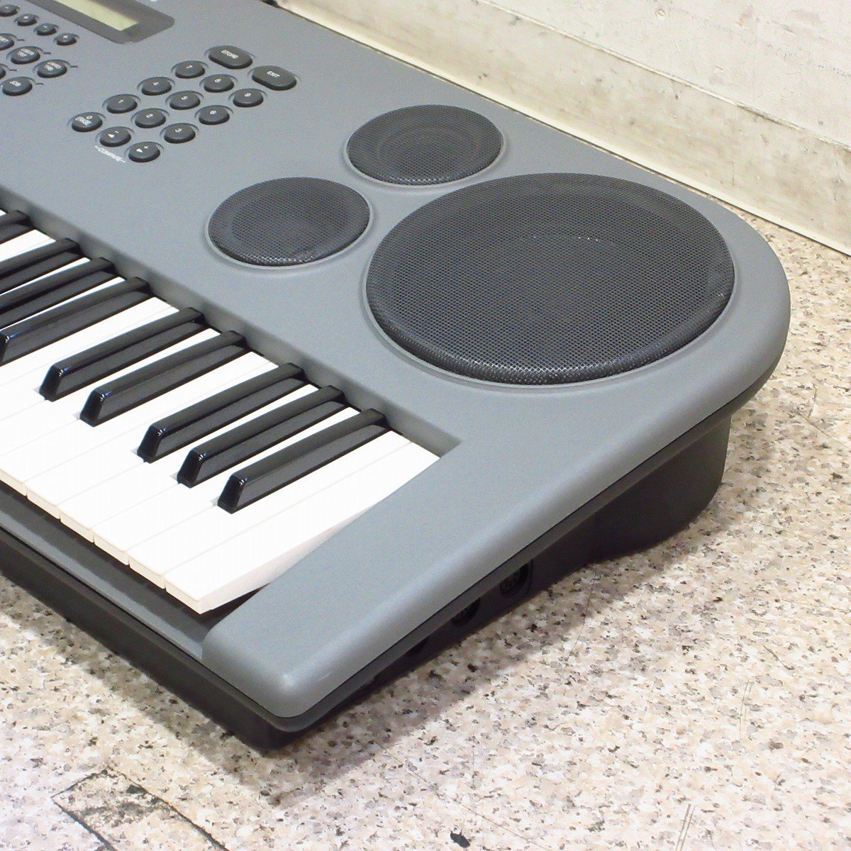 付属品多数 廃盤 ヤマハ シンセサイザー EOS B200 全61鍵盤音出確認済 ヤマハ | EOS B200 - シンセサイザー - 概要