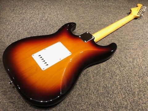 エレキギター　ESP EDWARDS E-ST-90ALR Amazon.co.jp: edwards エドワーズ E-ST-90ALR Vintage White