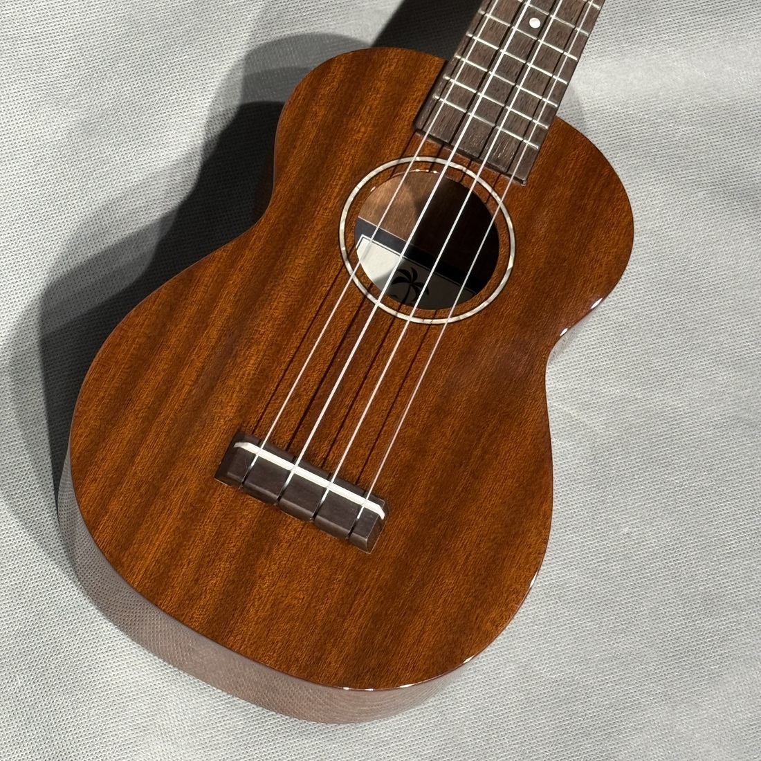 【受け渡し予定者決定】ウクレレ　ILIKAI UKULELE IL-SOP-4MGG 　　 Amazon.co.jp: ILIKAI IL-SOP-4MGG ソプラノウクレレ : 楽器・音響機器