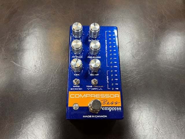 Empress Compressor Bass✨ベースコンプレッサーBlue S&D Compressor Bass (Blue Sparkle) – Empress Effects Inc.