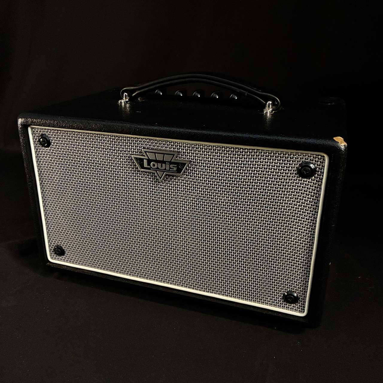 Louis LBA-15S ベースアンプ【シールドケーブル付き】 Louis LBA-15S / Bass Combo Amp 【甲府店】（中古）【楽器検索