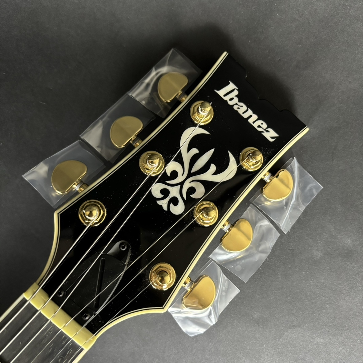 Ibanez AMH90QM TBL フルアコギター（新品/送料無料）【楽器検索