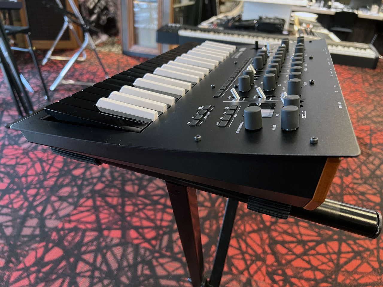 KORG minilogue xd Inverted [minilogue-xd BW] ブラックホワイト(店頭