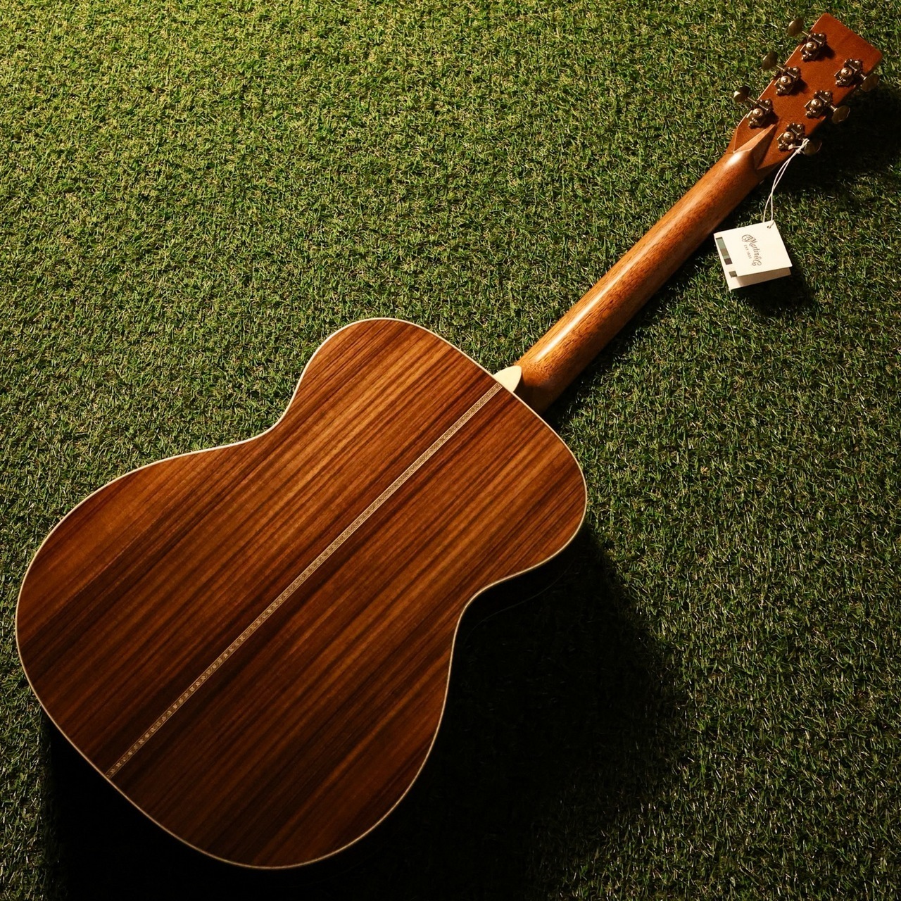 Martin 【クロサワ本店】000-28 Modern Deluxe シリアルナンバー