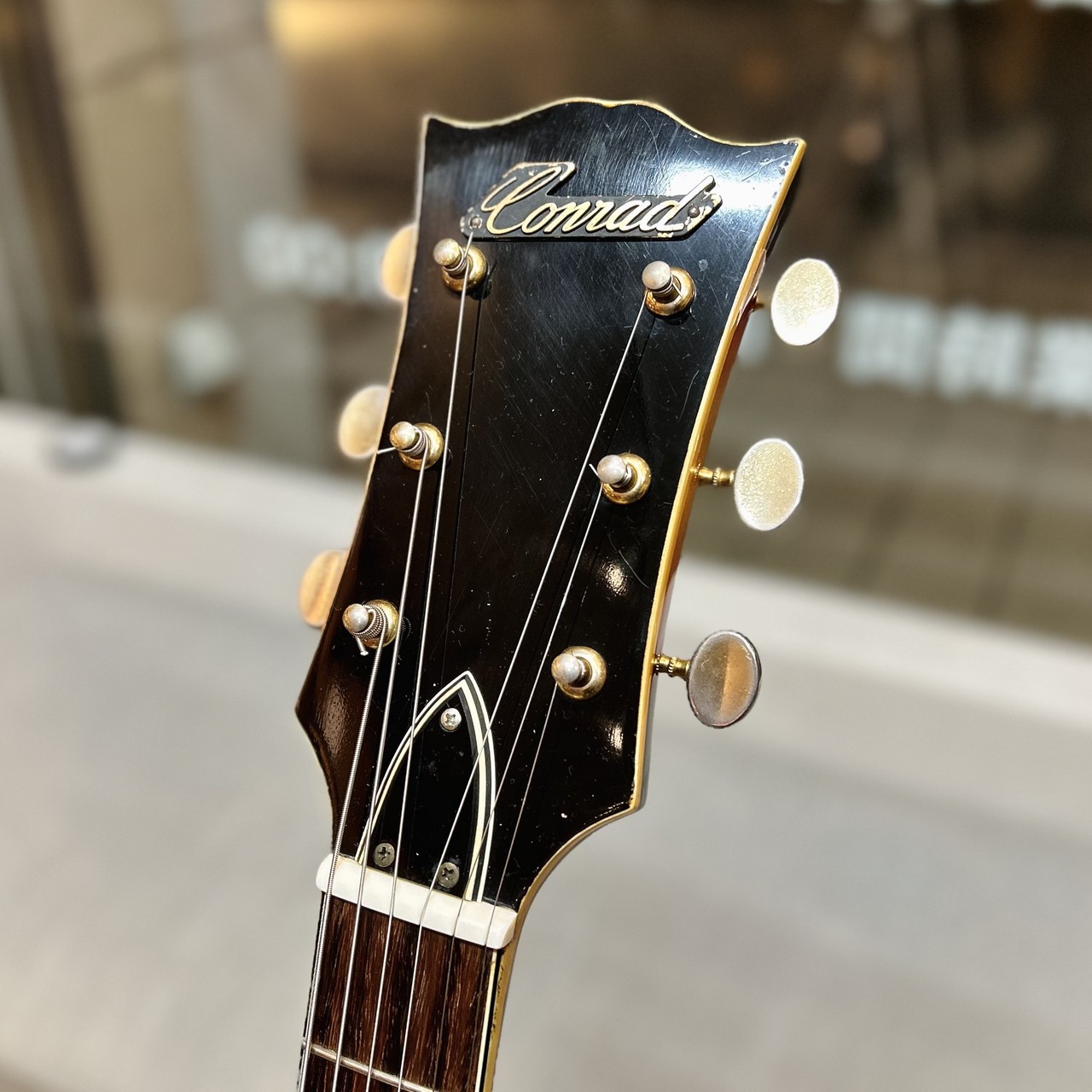 Conrad Model 40185 Barney Kessel Type（ビンテージ）【楽器検索