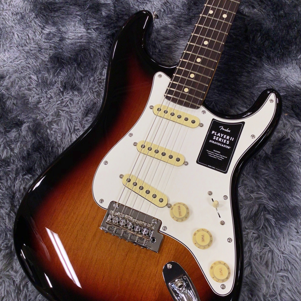 Fender Player II Stratocaster 3-Color Sunburst / Rosewood【フェンダーのスタンダード!】【ストラト】
