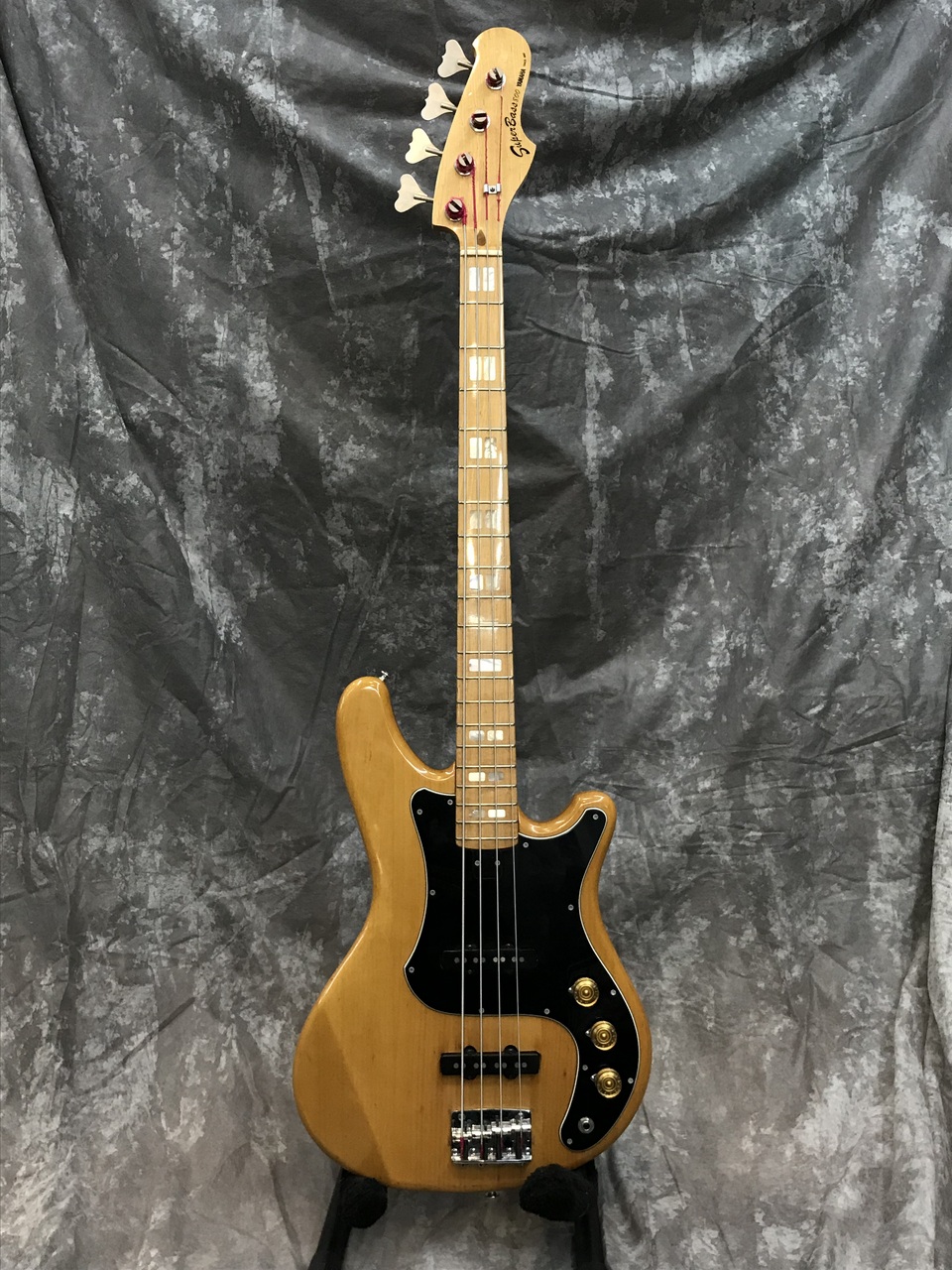 Yamaha Super Bass 800 フレットレスベース 4弦 ブラウン Yamaha Super Bass 800 フレットレスベース 4弦 ブラウン ベース