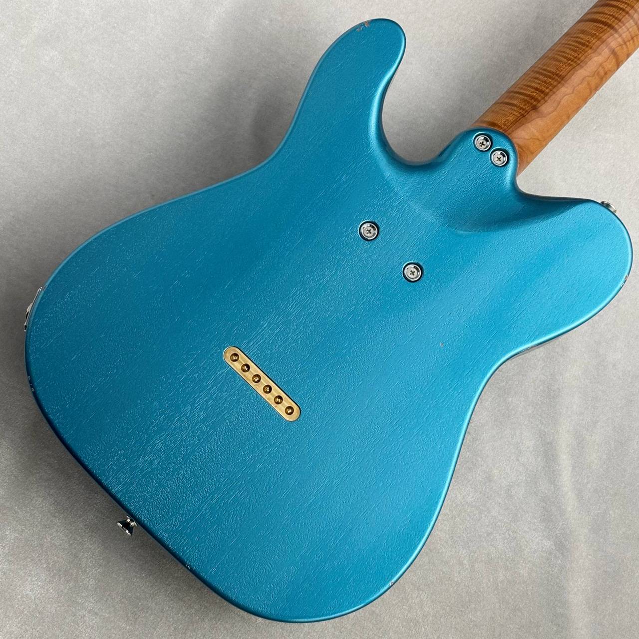 infinite Trad Fullsize T Hollow -Lake Placid Blue- Light Aged