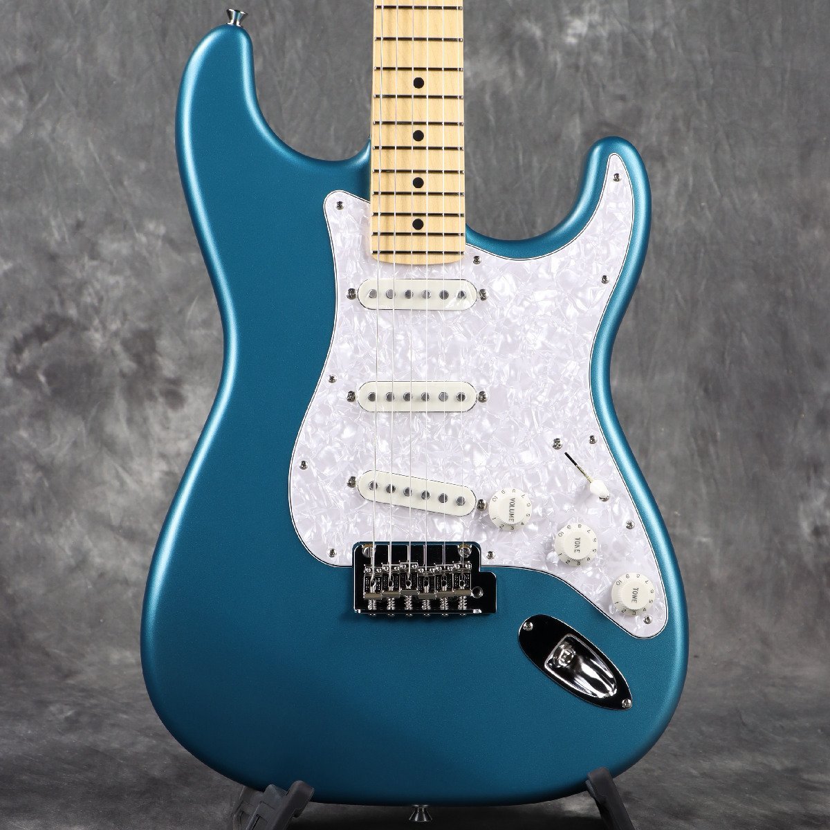 r*n様 Fender Hybrid II Stratcaster Shell r*n様 Fender Hybrid II Stratcaster Shell Fender Made in