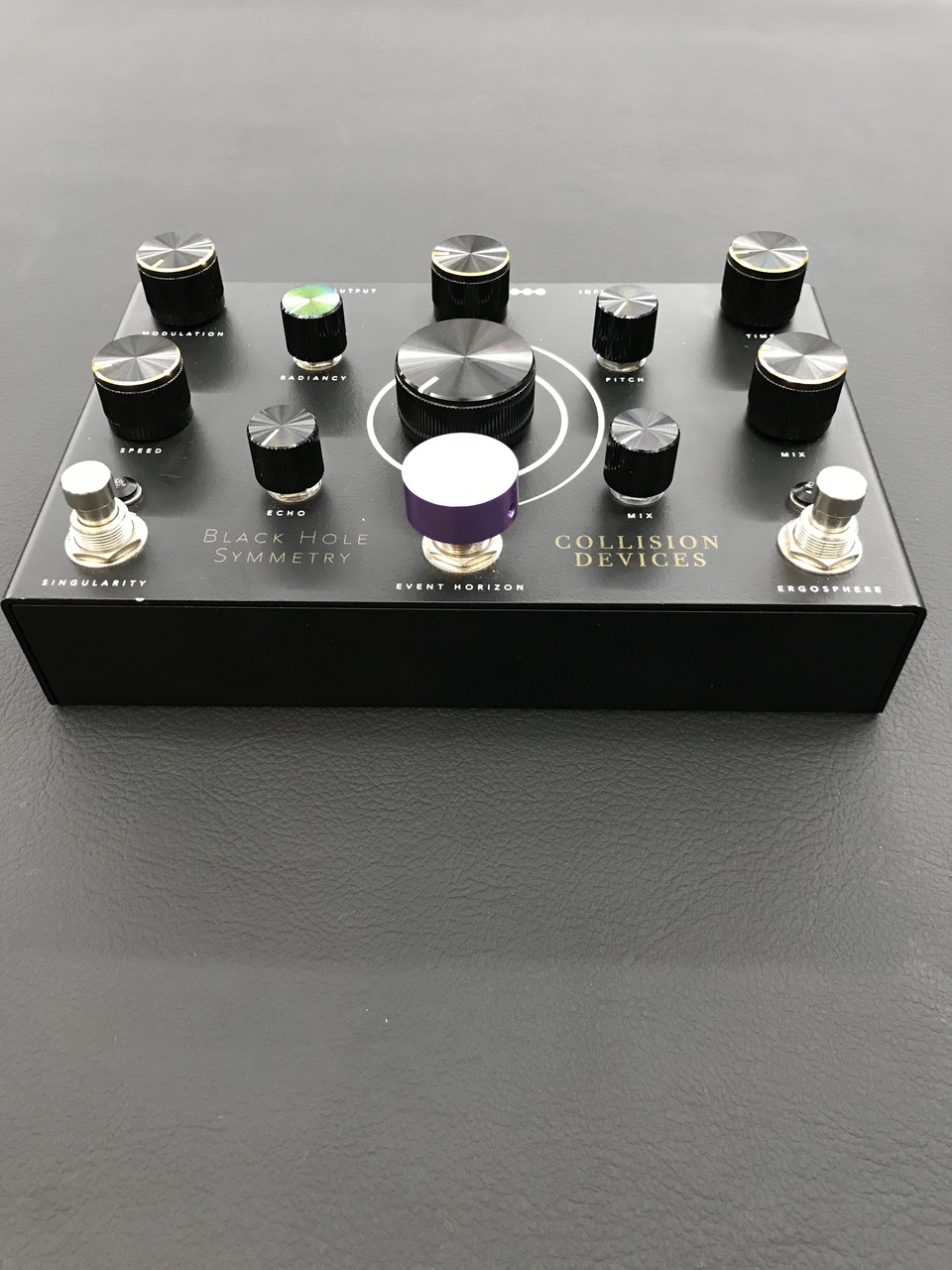 Collision Devices Black Hole Symmetry（中古）【楽器検索デジマート】