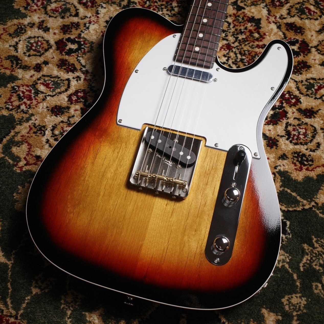 【人気No.1】 SOUND Kanade DESIGN Custom Sunburst】【Binding KTL-AL【3Tone ギター