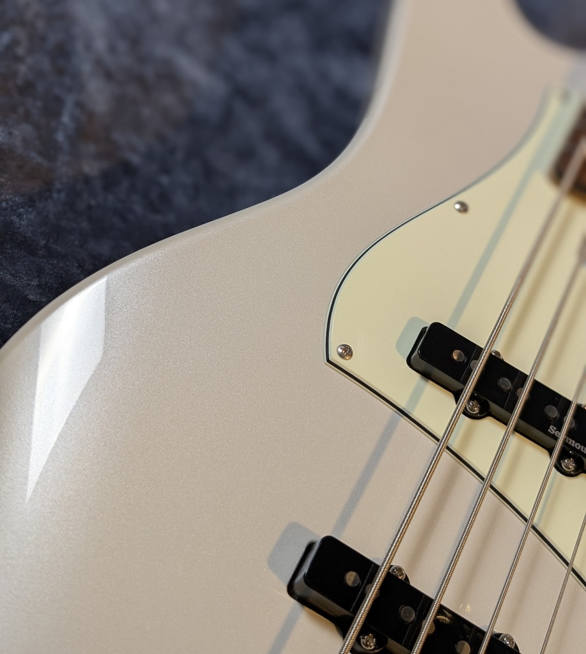 Minamo Guitars W9 Type J -Snow White-【3.98㎏】【#28】（新品