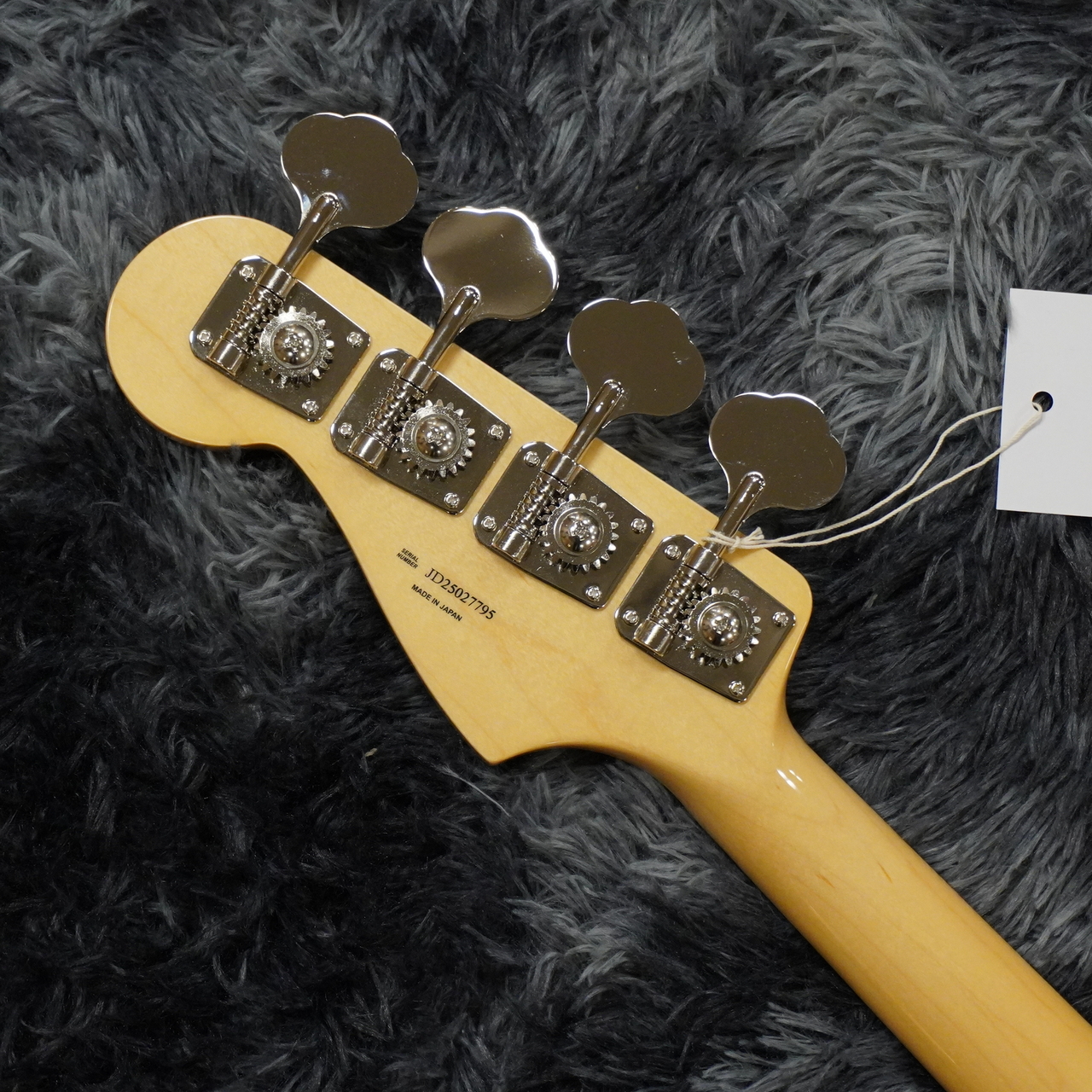 Fender Made in Japan Traditional 60s Jazz Bass 3-Color Sunburst