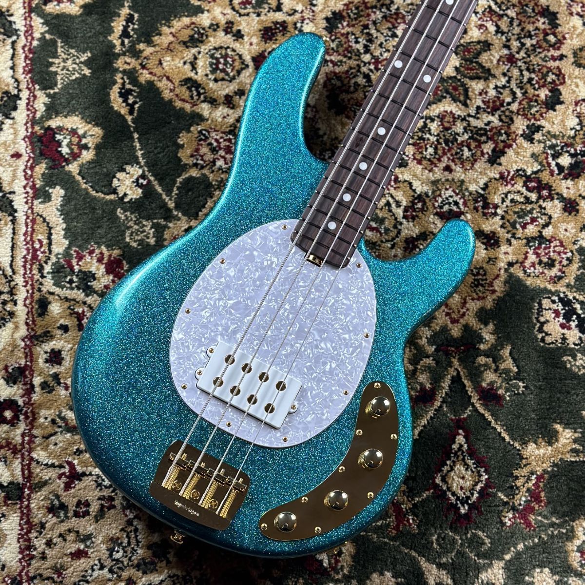 MUSIC MAN STINGRAY Special 4 R OCEAN SPARKLE