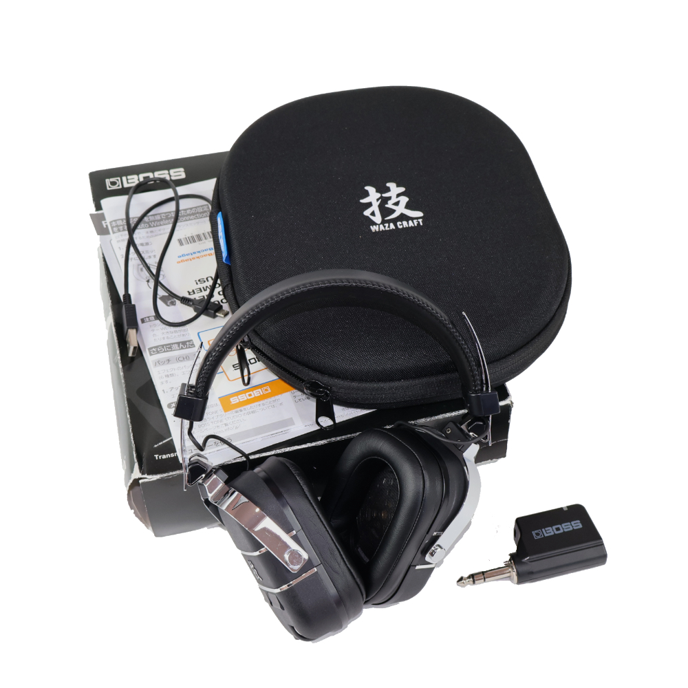 WAZA-AIR 無線ヘッドフォン 専用ケース付き BOSS 【中古】 ギター用ヘッドホン型アンプ ワザエアー BOSS