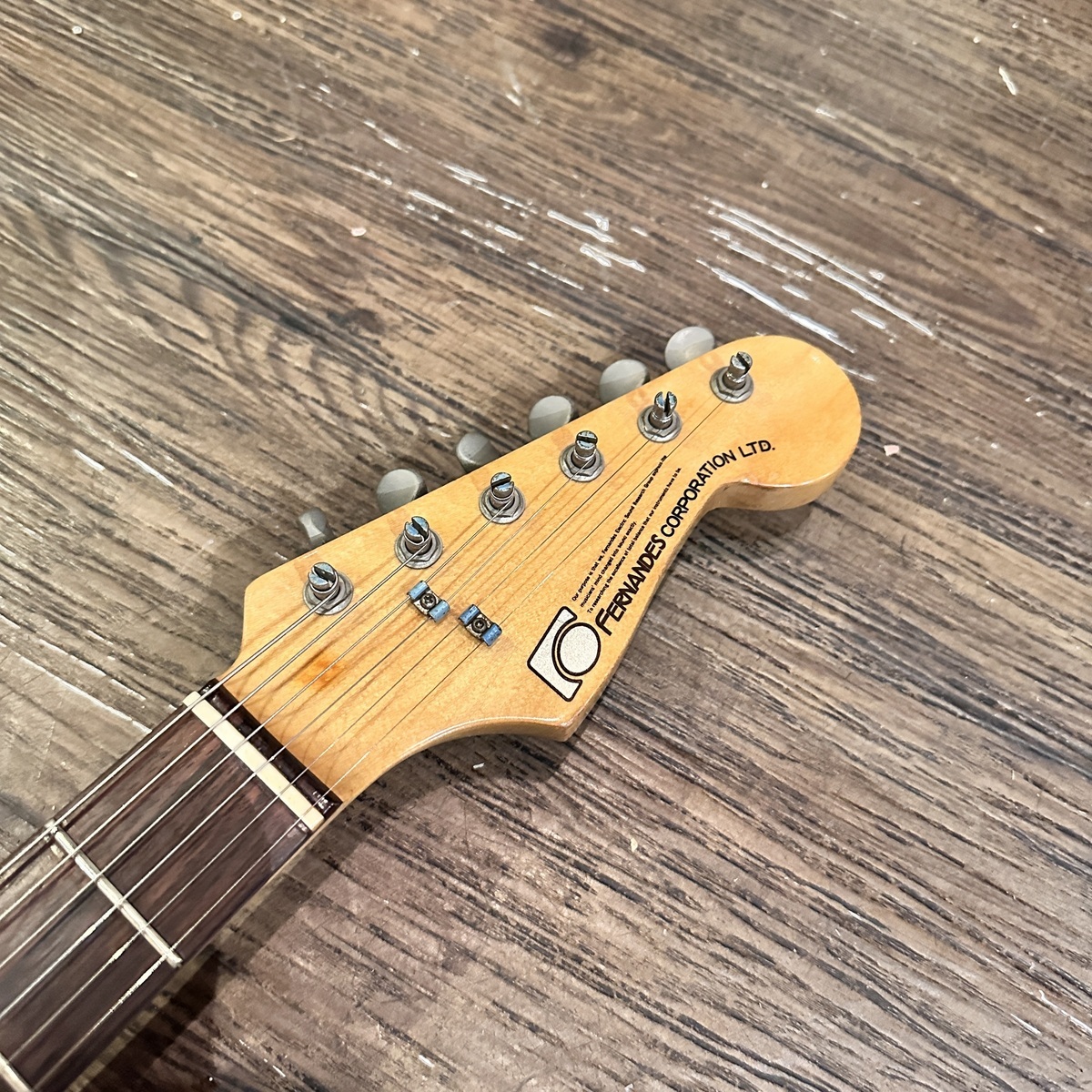 FERNANDES FST-60 5桁シリアル 1970年代 石ロゴ Electric Guitar（中古