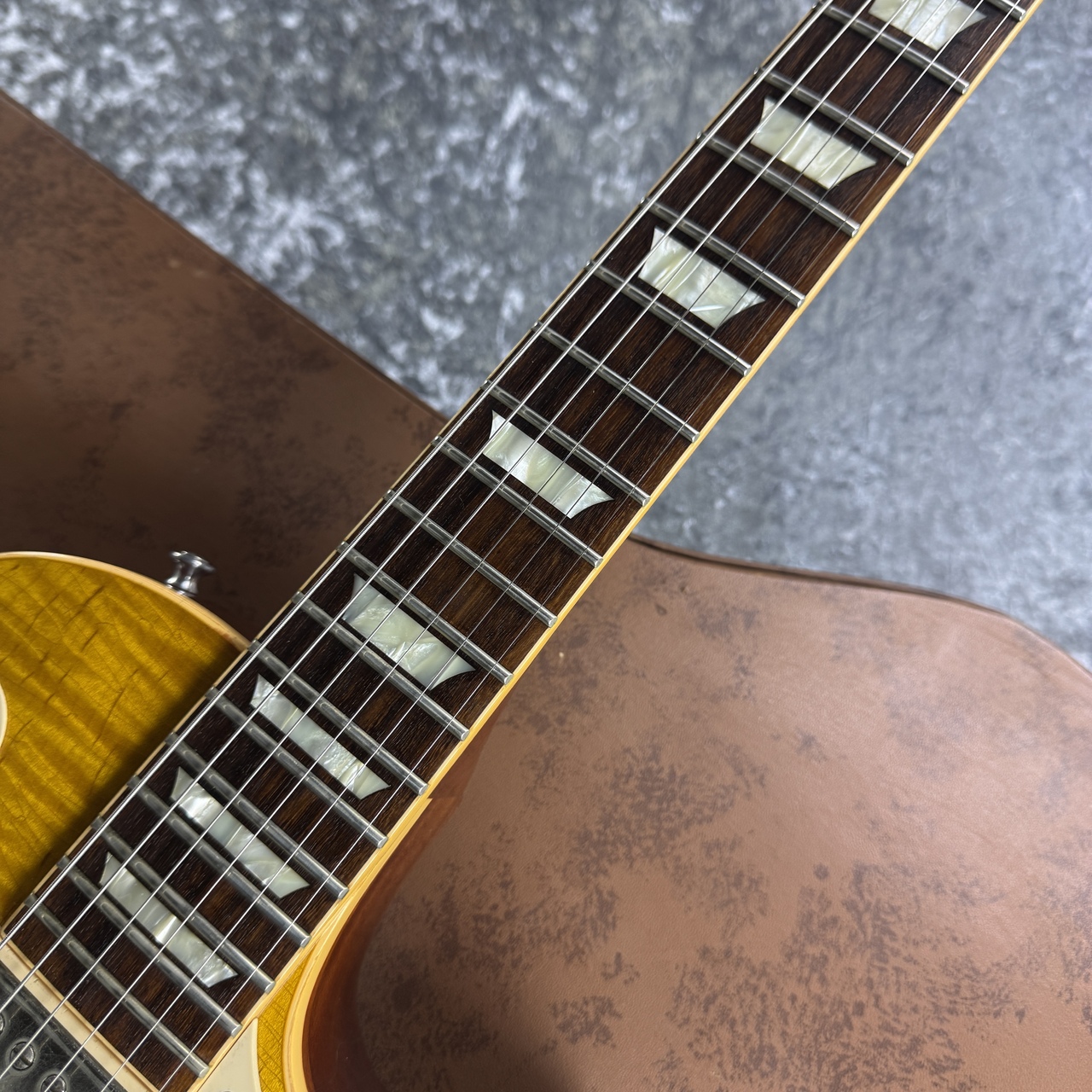 Gibson Custom Shop 【極上フレック杢】 1959 Les Paul Standard Lemon