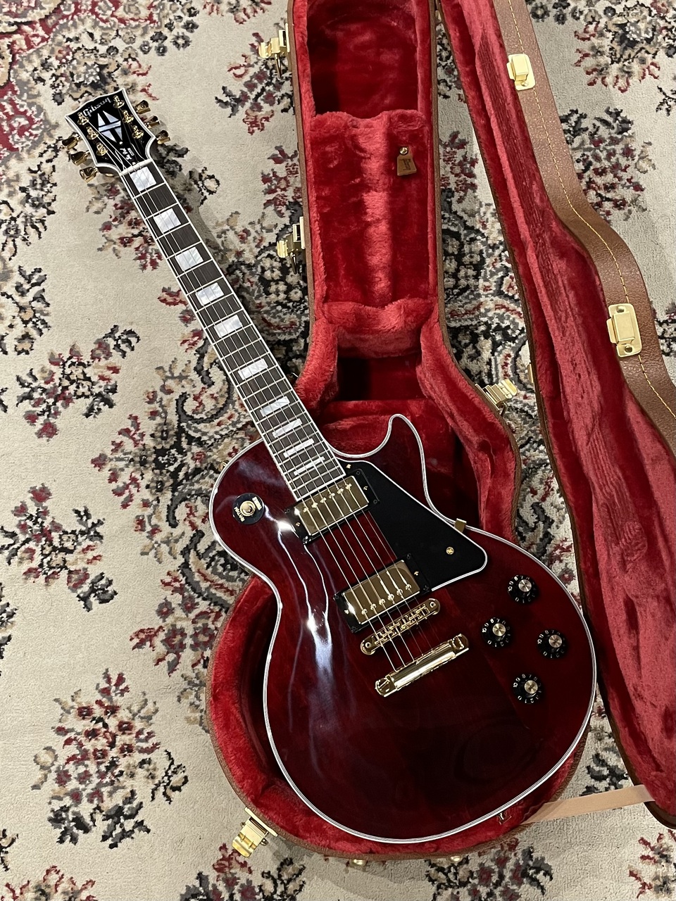 Gibson 【フレイムネック個体!!】Les Paul Custom 70s Wine Red Gloss